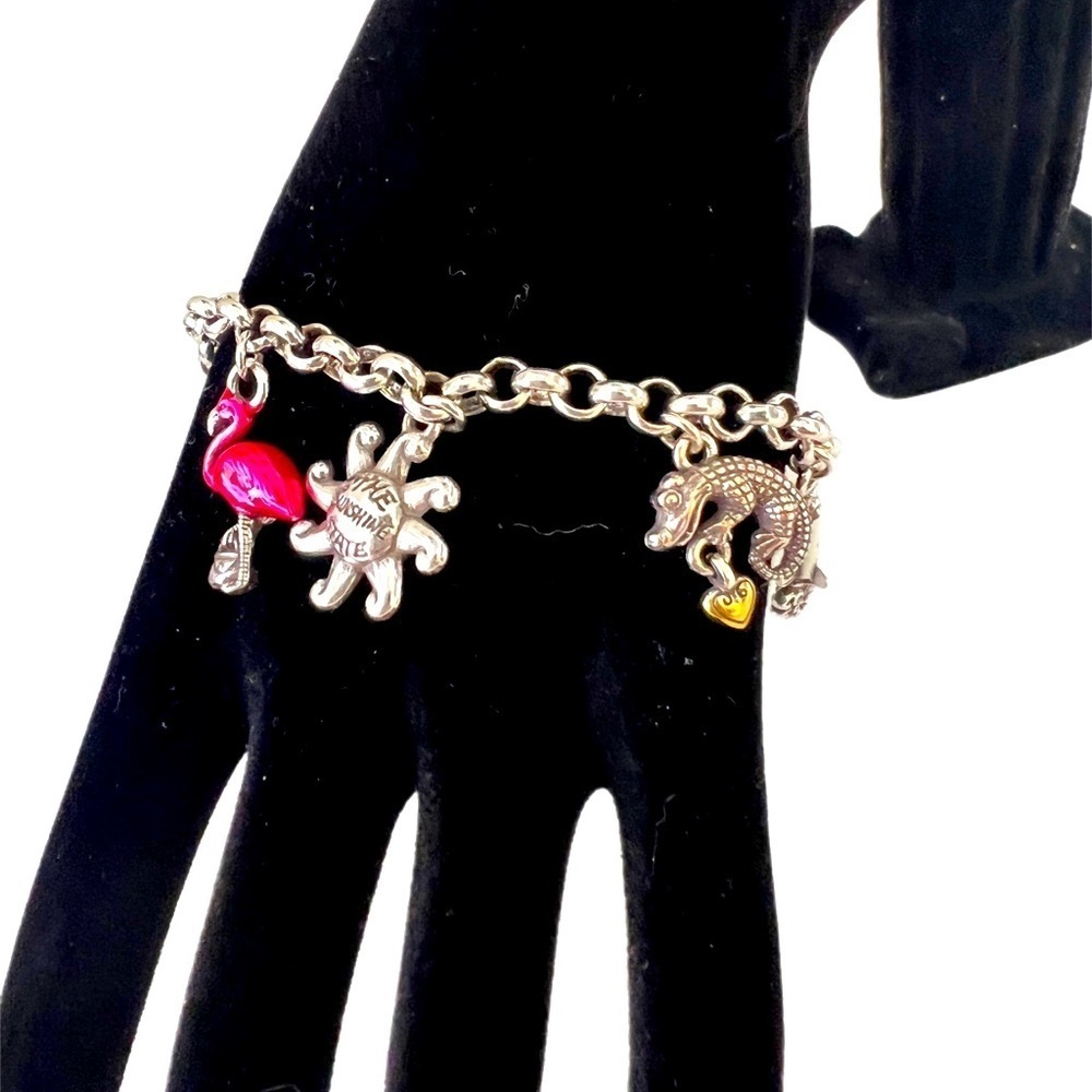 Florida State Charm Bracelet NWOT.  Sun and fish all about beach.